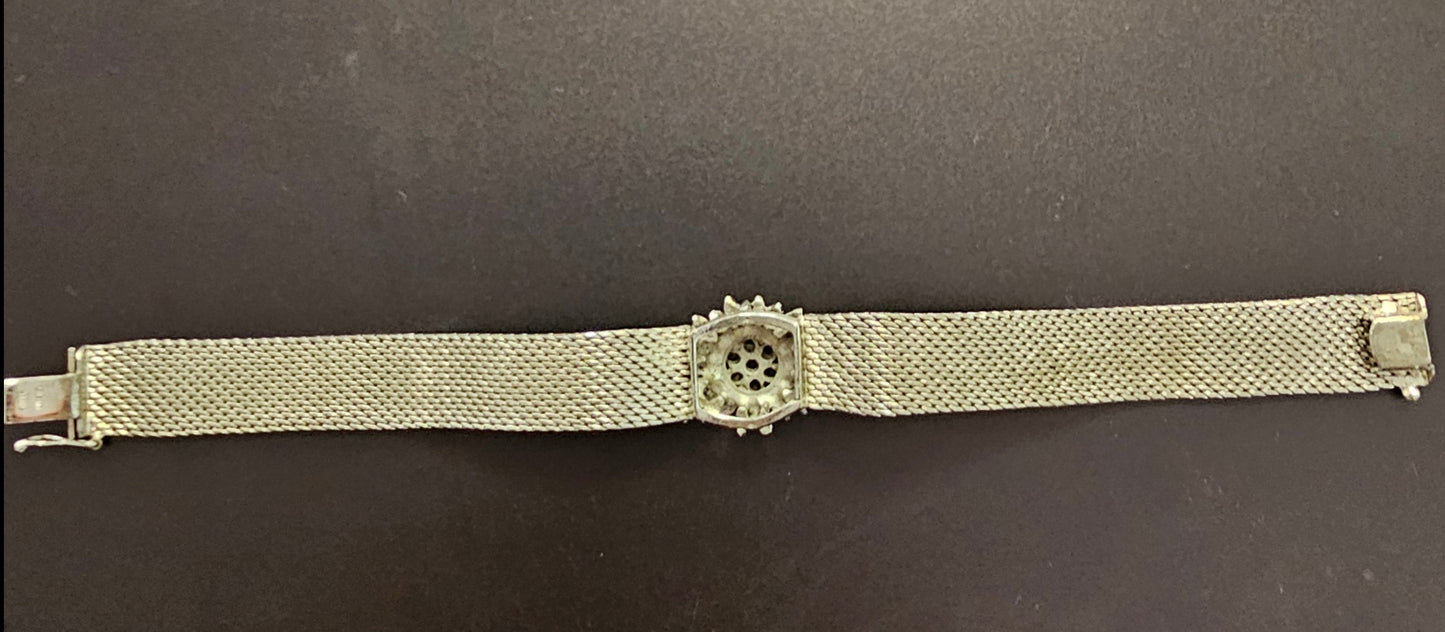 Schönes antikes Armband Silber 800mit in Blütenform gearbeitetem Mittelteil