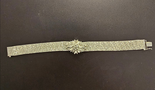 Schönes antikes Armband Silber 800mit in Blütenform gearbeitetem Mittelteil
