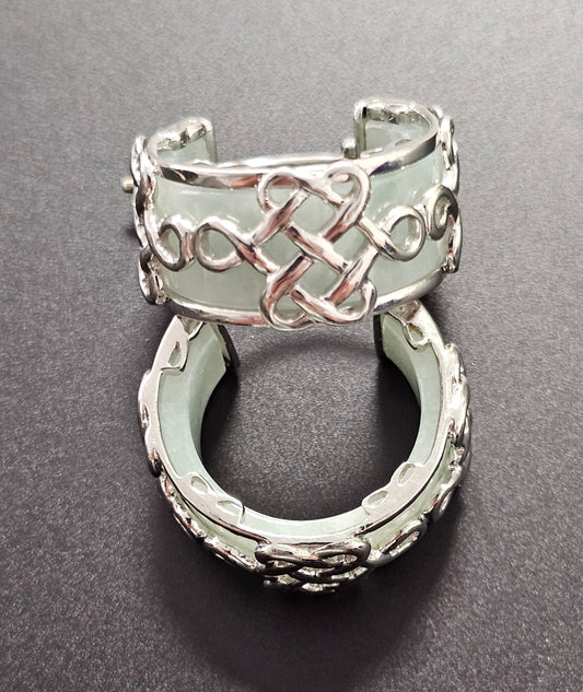 Schöne Ohrringe Silber 925 mit eingearbeiteter Jade